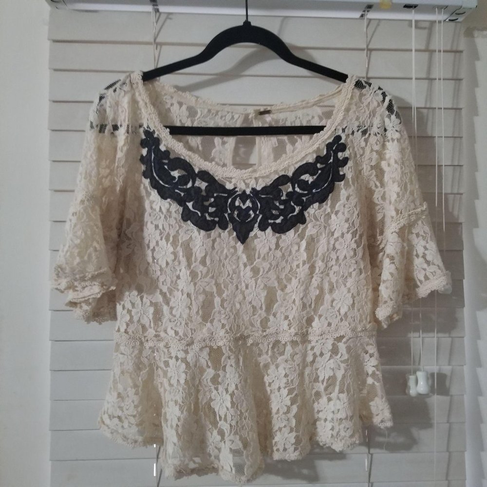 Free People Small Romantic Peplum Short Sleeve Lace Top